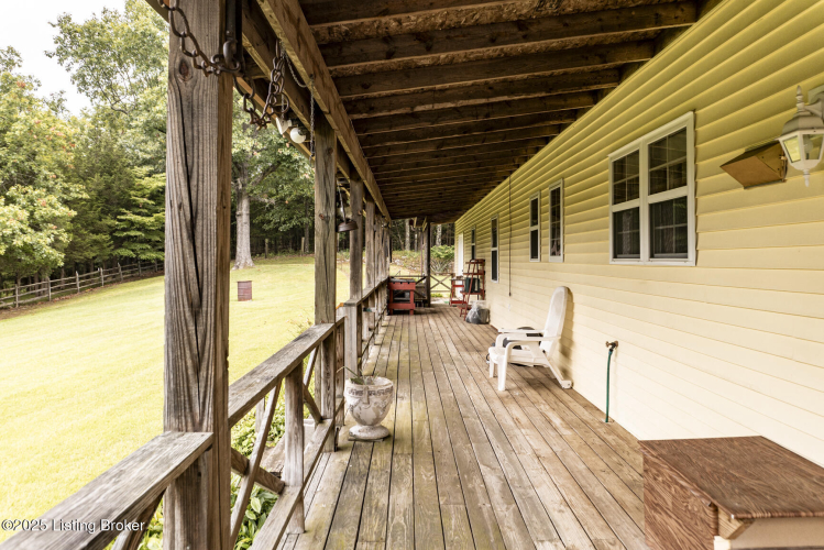 Listing Image 73