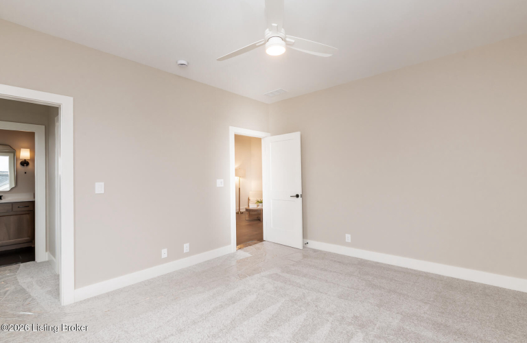 Listing Image 69