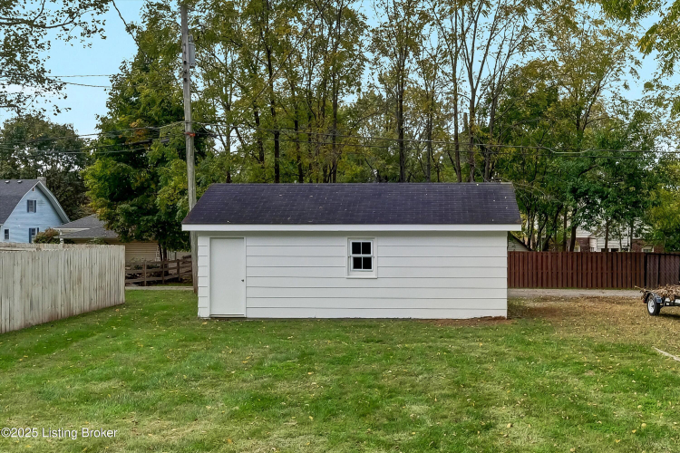 Listing Image 42