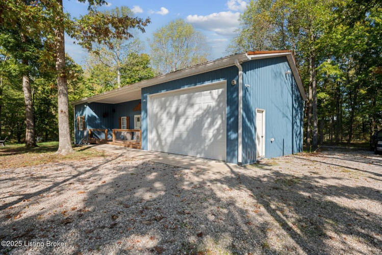 Listing Image 32