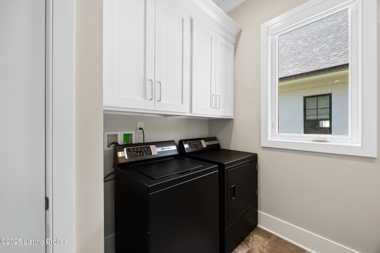 Listing Image 55