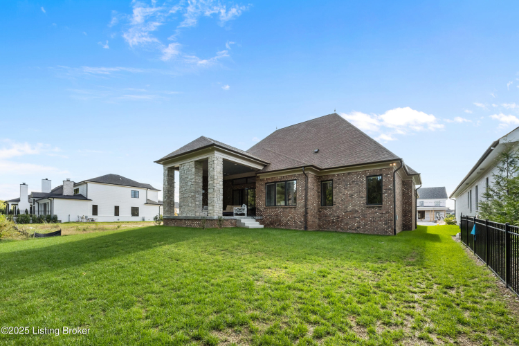 Listing Image 71