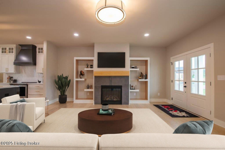Listing Image 7