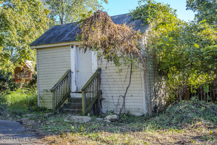 Listing Image 33