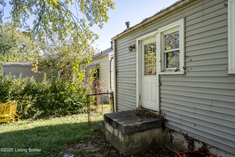 Listing Image 21