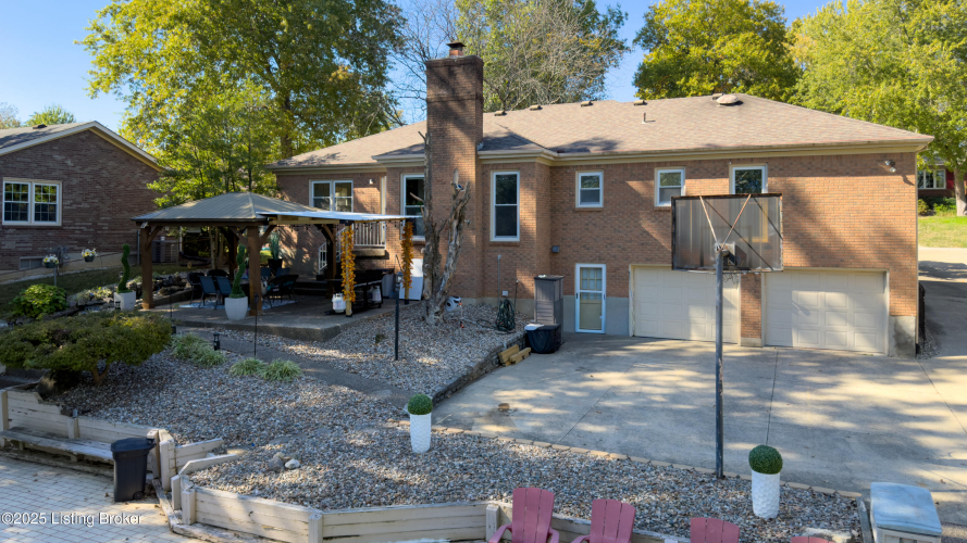 Listing Image 44