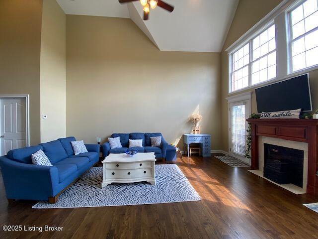 Listing Image 5