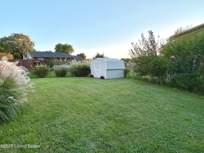 Listing Image 46
