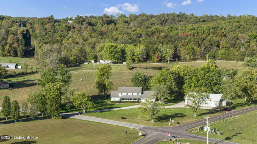 Listing Image 8