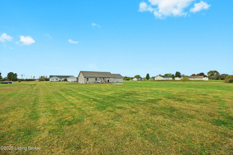 Listing Image 38