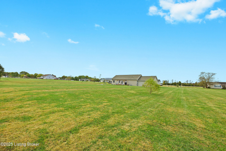 Listing Image 39
