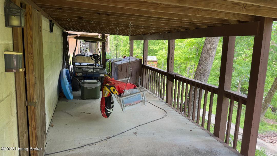 Listing Image 32