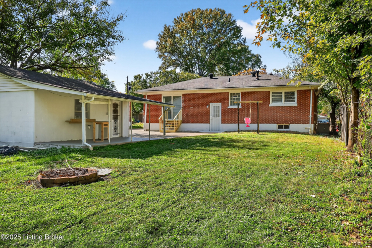 Listing Image 10