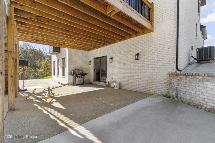 Listing Image 55