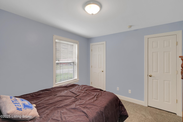 Listing Image 33