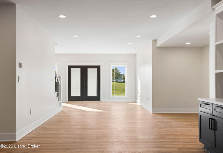 Listing Image 55