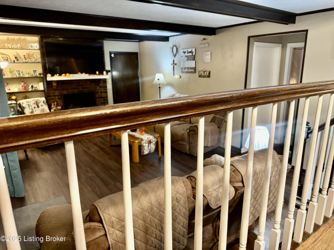 Listing Image 86