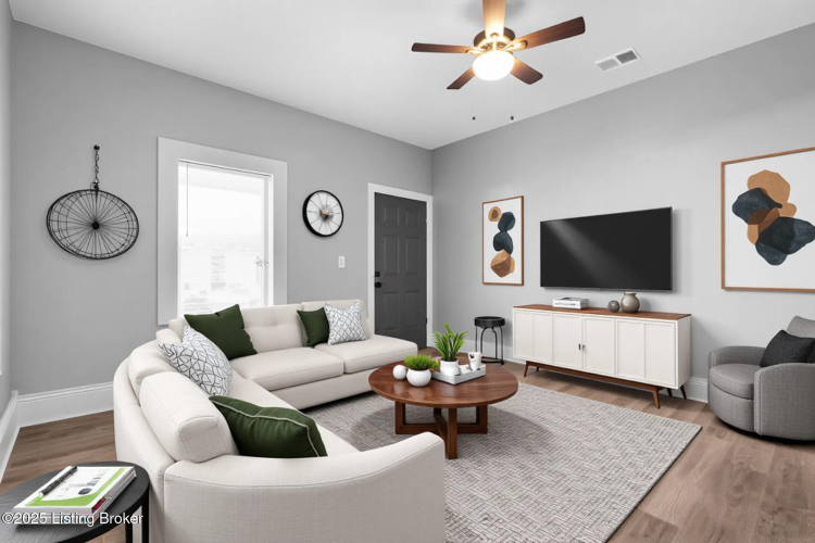 Listing Image 7