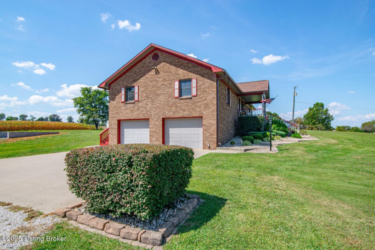 Listing Image 18