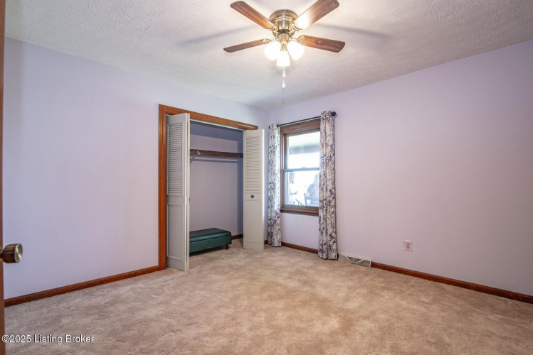 Listing Image 57