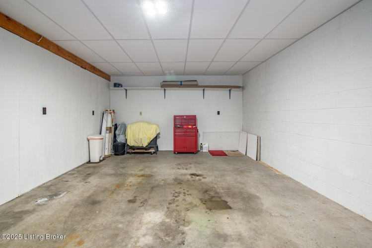 Listing Image 90