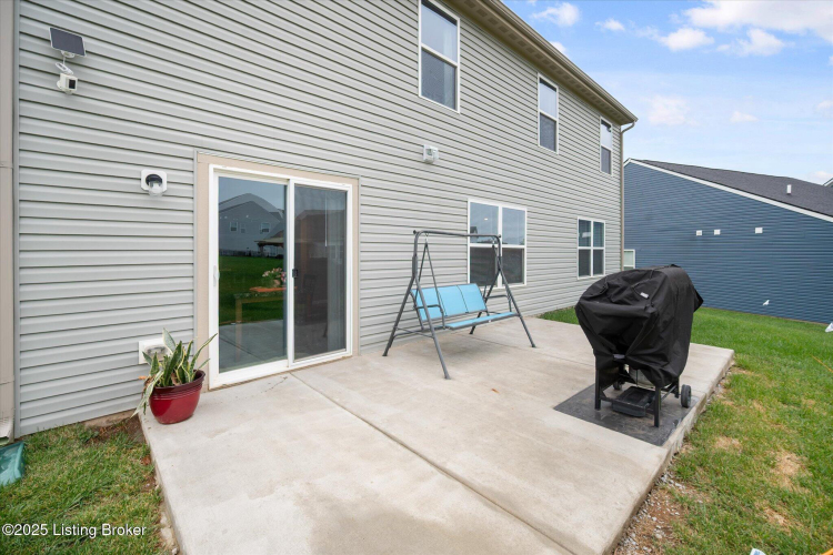 Listing Image 40