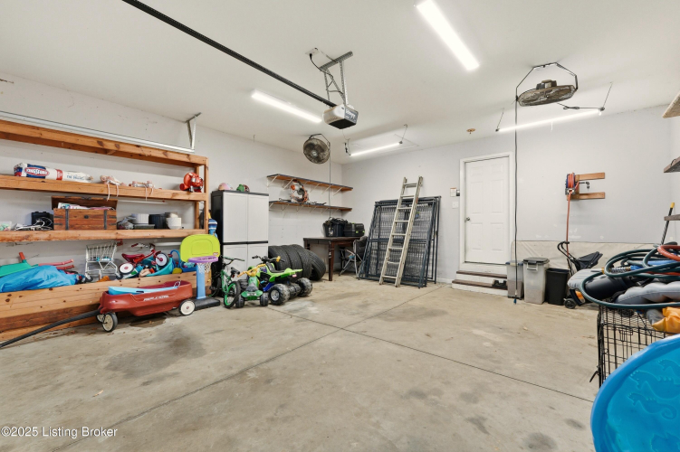 Listing Image 36