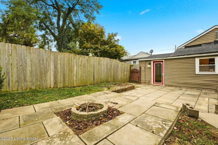 Listing Image 20