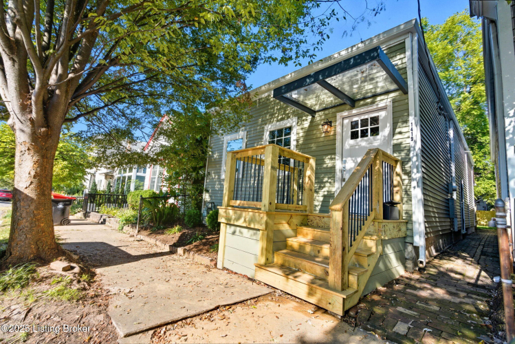 Listing Image 3