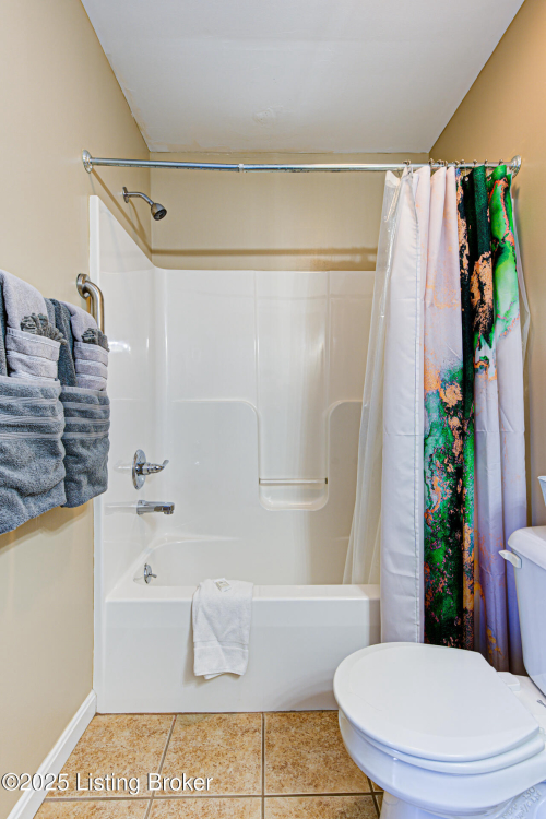 Listing Image 15