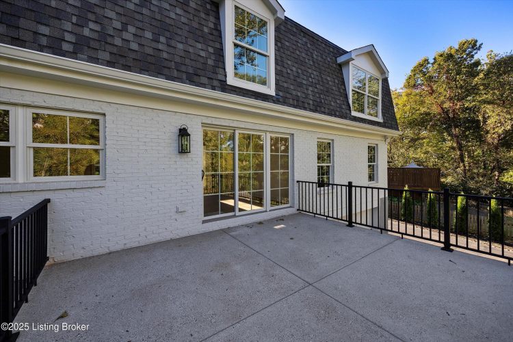 Listing Image 53