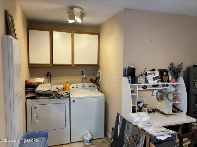 Listing Image 23
