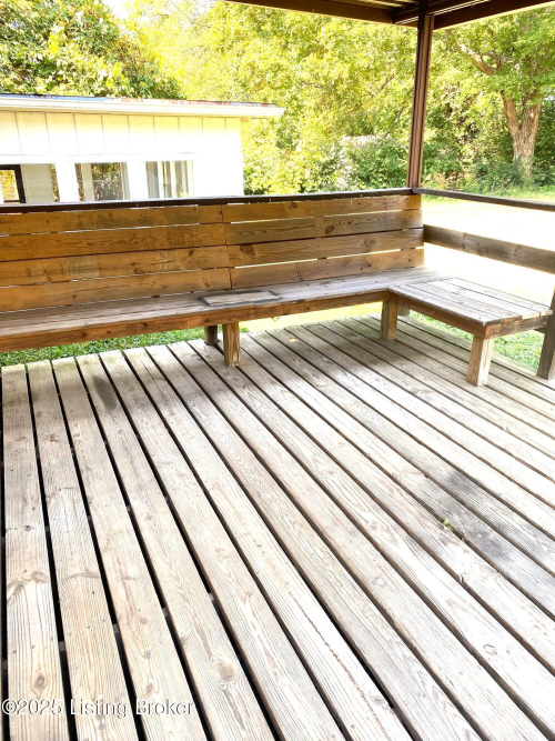 Listing Image 19