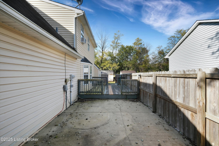 Listing Image 32