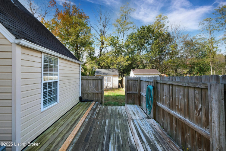 Listing Image 33