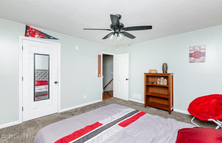 Listing Image 56