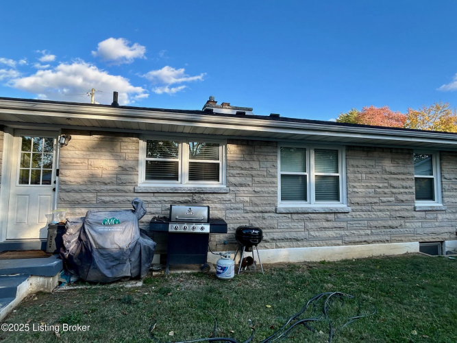 Listing Image 23