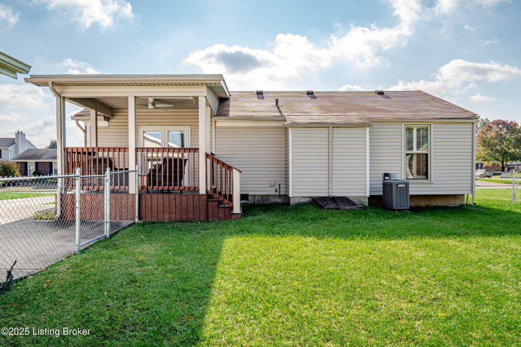 Listing Image 12
