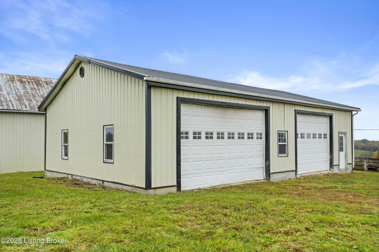 Listing Image 8