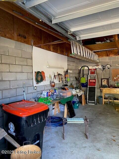 Listing Image 28