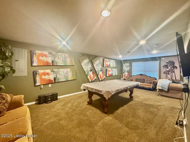 Listing Image 54