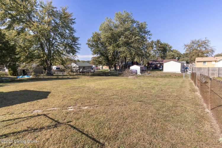 Listing Image 28