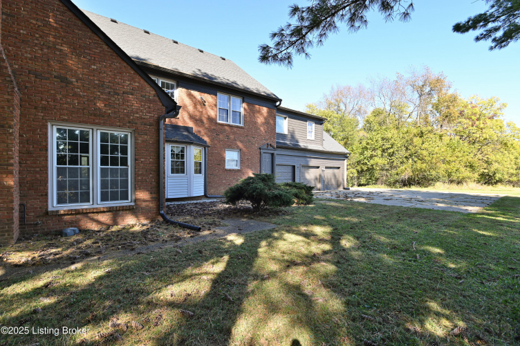 Listing Image 95