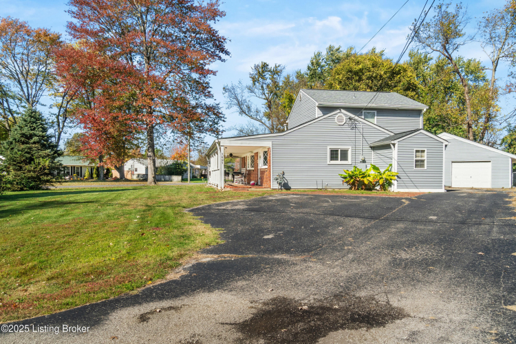 Listing Image 37