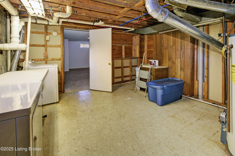 Listing Image 24