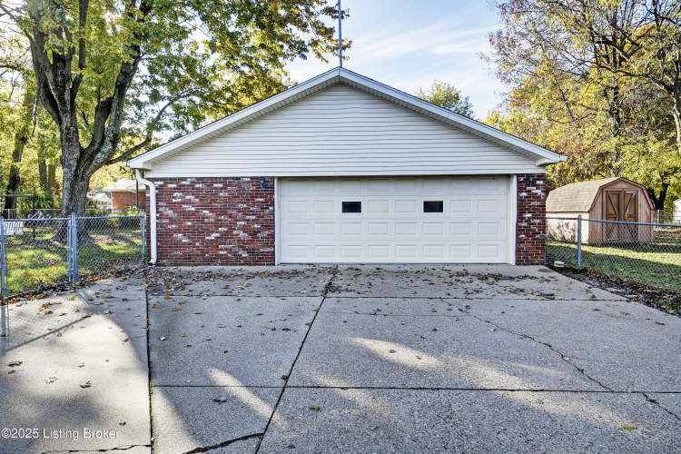 Listing Image 29