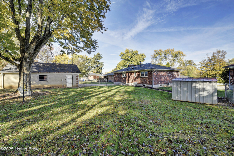 Listing Image 32