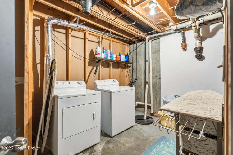 Listing Image 19