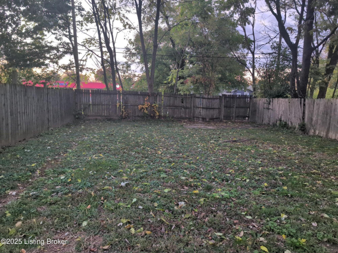 Listing Image 18