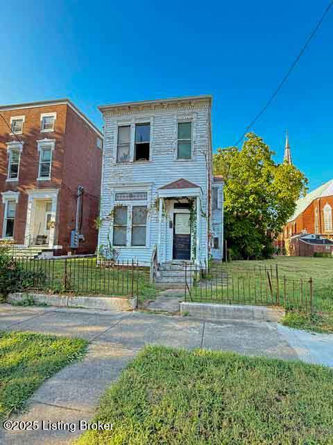 Listing Image 4